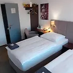 Hotel U Budvaru